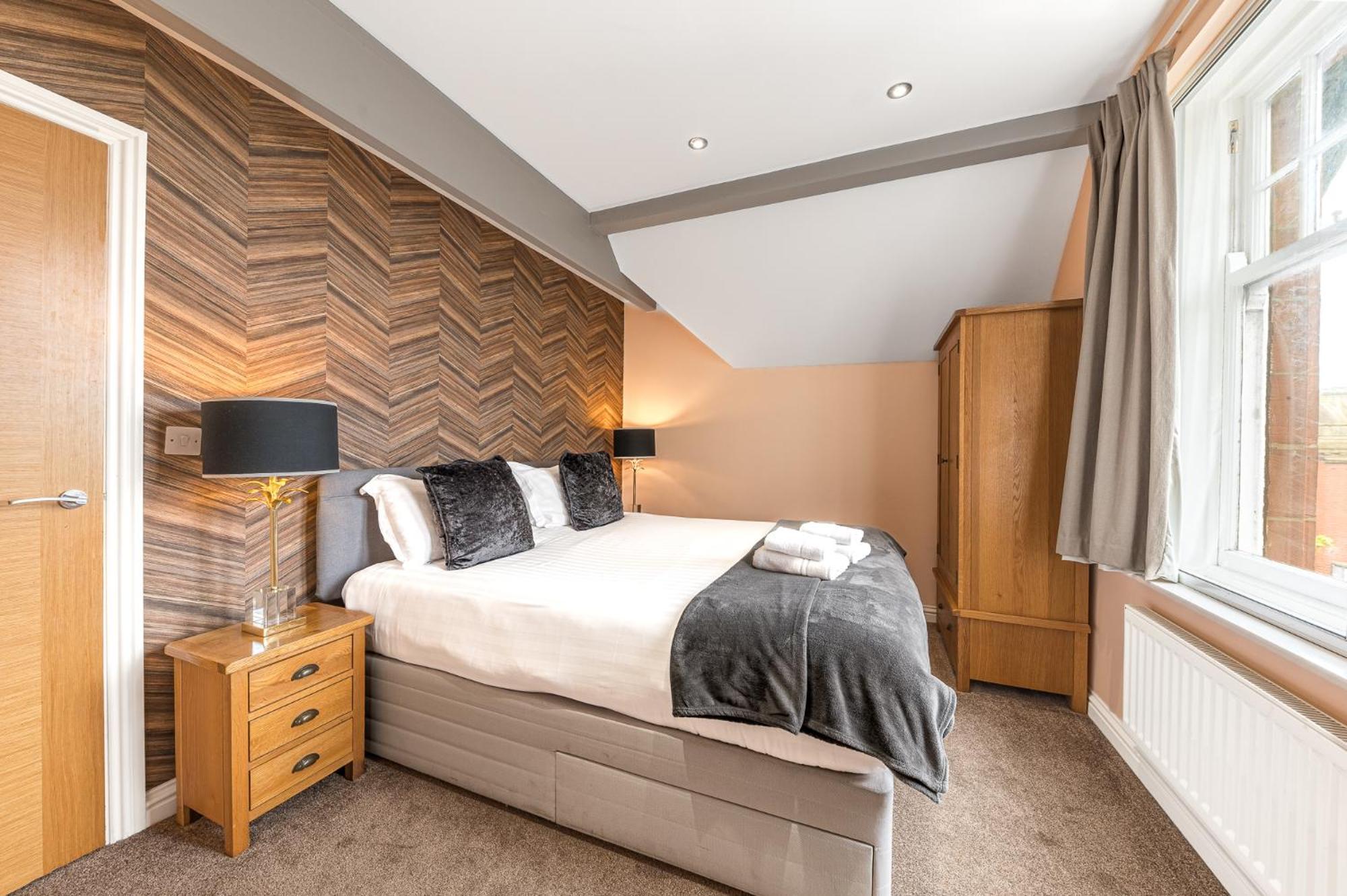 Abbey Apartments Modern Aparthotel For Tourists & Professionals Barrow-in-Furness Exterior photo